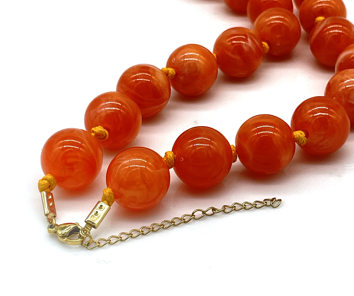 E-C12.2 N2582-017-5 Necklace with15mm  Acrylic Beads 47-55cm Orange