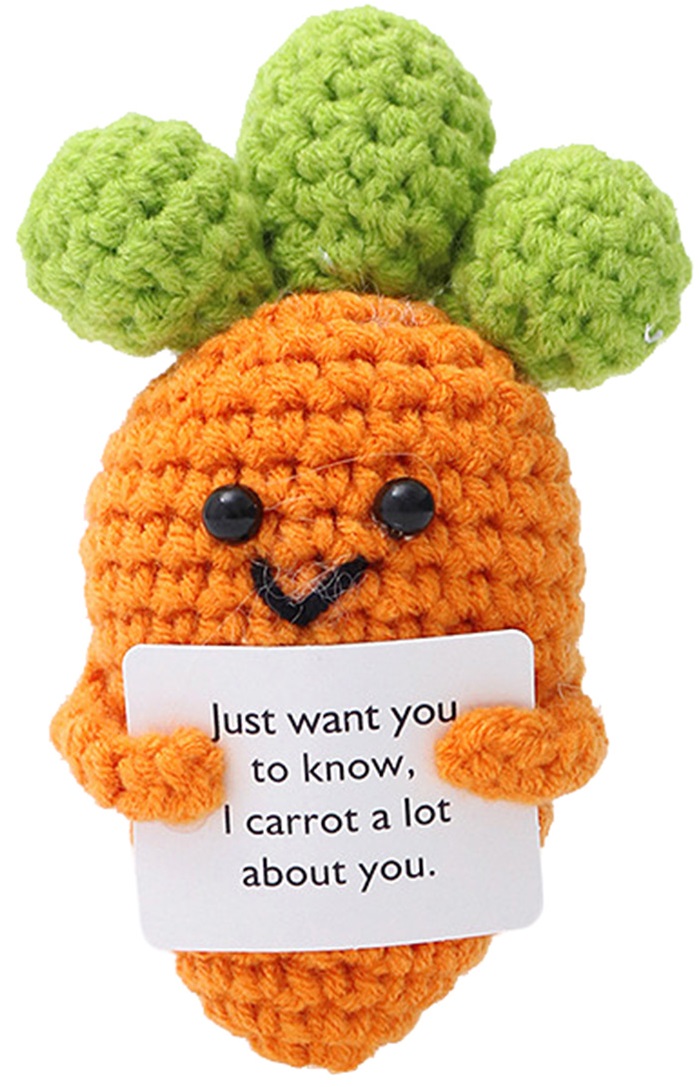 R-H8.1 T2405-050 Knitted Positive Carrot 10cm
