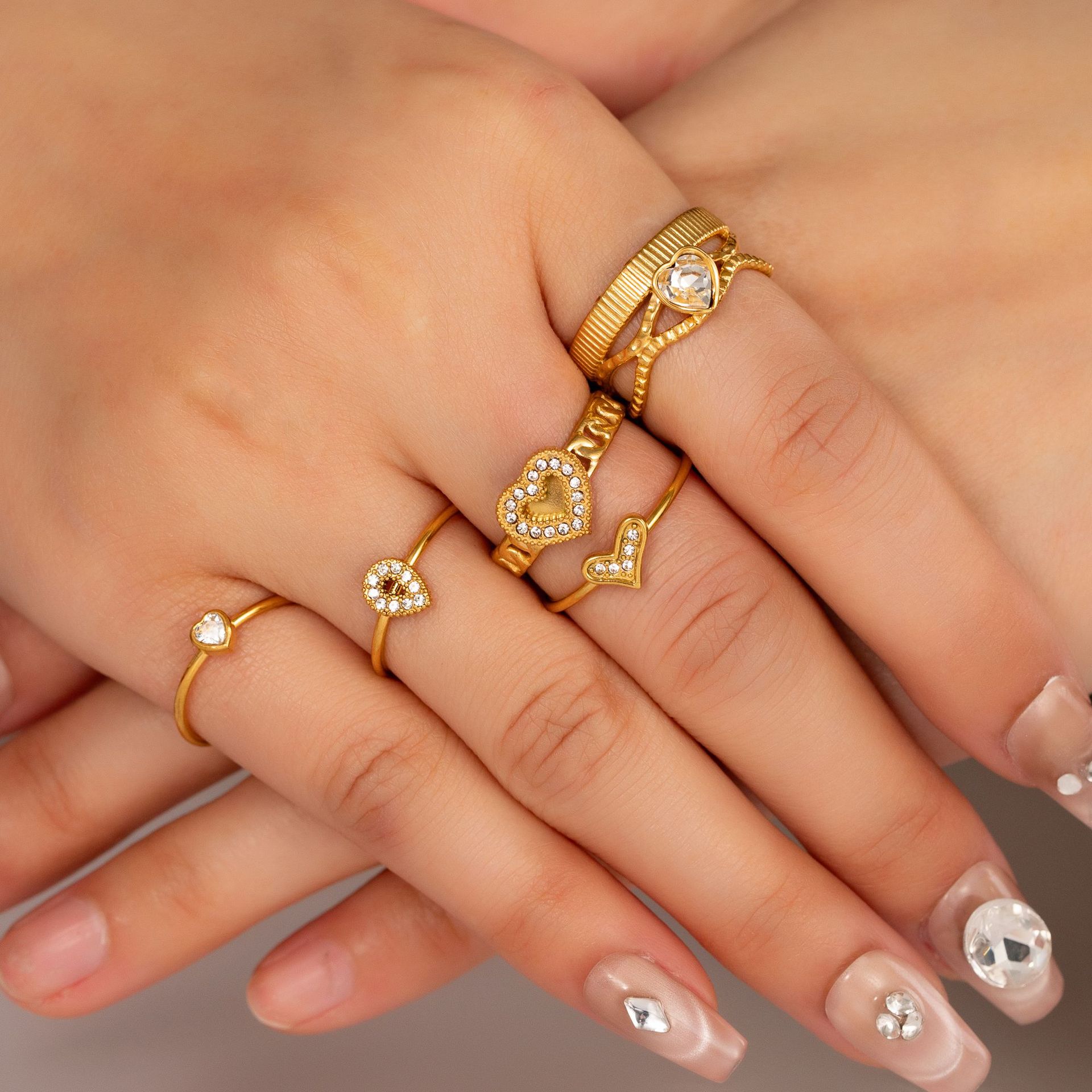 G-F5.5 R2591-011G S. Steel Ring Crystal Heart Adjustable