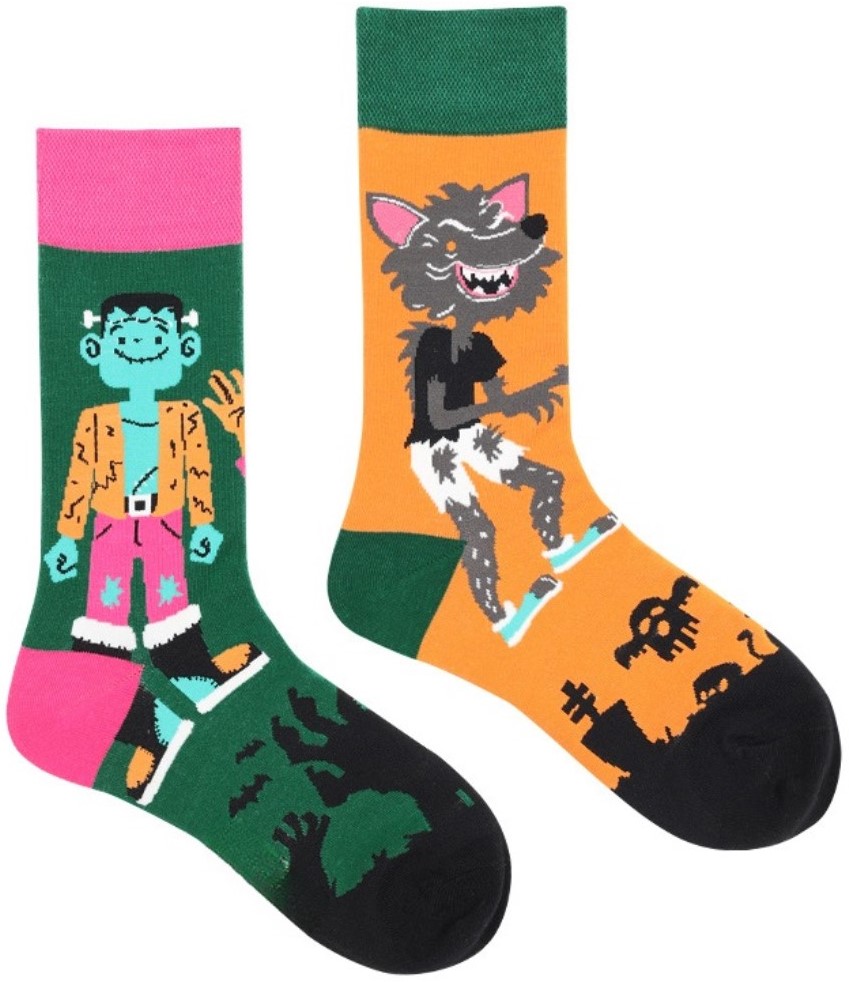 S-J8.3 SOCK2368-028 Pair of Socks Size 38-45 Halloween