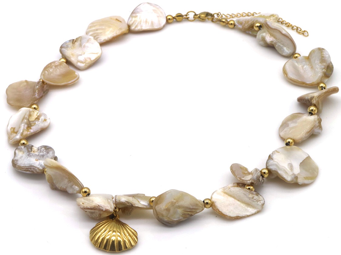 G-C8.3 N074-056G-2 S. Steel Statement Necklace Shells 40-45cm