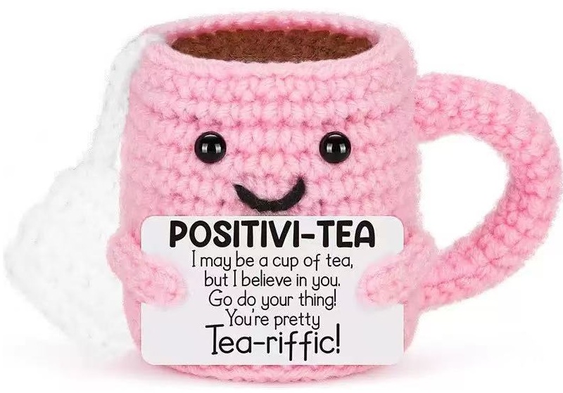 T-L6.2 T2405-458 Knitted Positive Friends - Tea 6.5x10cm