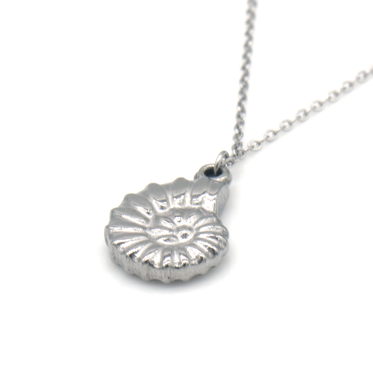 A-A7.1 N2556-004S-3 Long S. Steel Necklace Shell 70-75cm